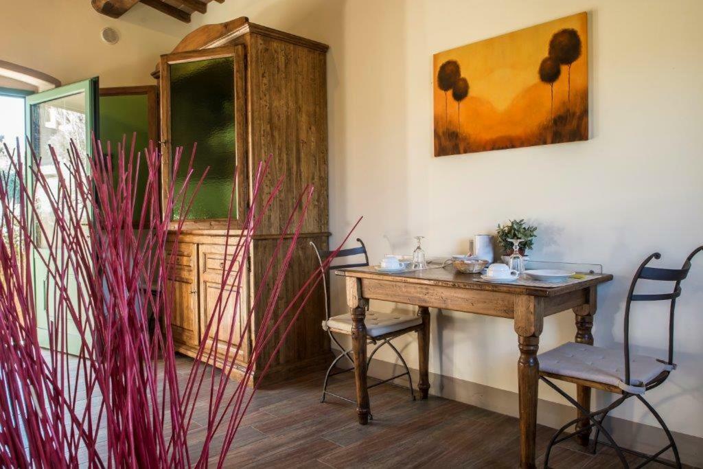 La Gufaia - Holiday House With Private Pool Near Florence Карминьяно Экстерьер фото
